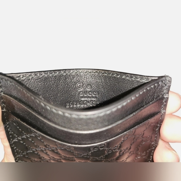 Gucci GG MicroGuccissima Black Leather Card Holder - Picture 4 of 4